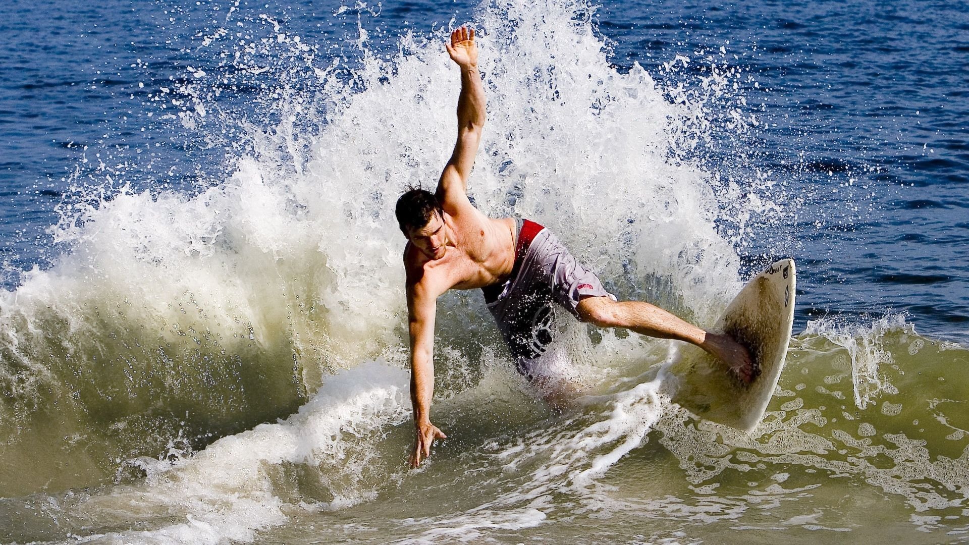 埃梅里气炸了,大马丁成为大罪人,萨拉赫立功,萨拉赫和马内